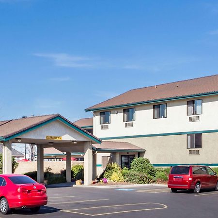 Super 8 By Wyndham Union Gap Yakima Area Hotel Luaran gambar