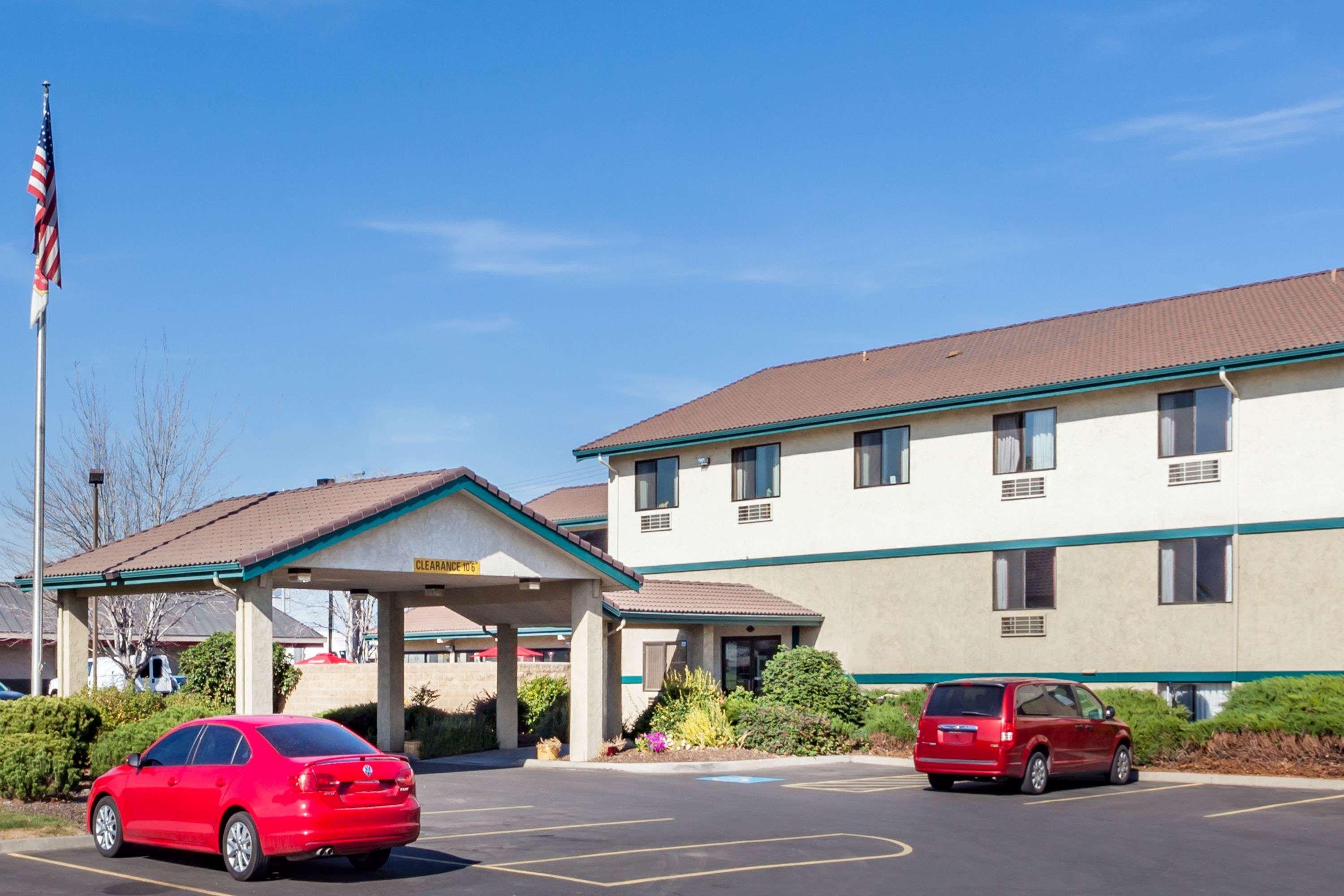 Super 8 By Wyndham Union Gap Yakima Area Hotel Luaran gambar