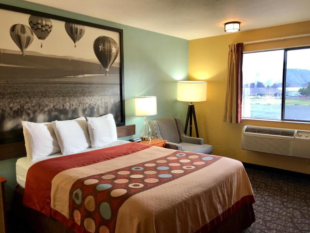 Super 8 By Wyndham Union Gap Yakima Area Hotel Luaran gambar